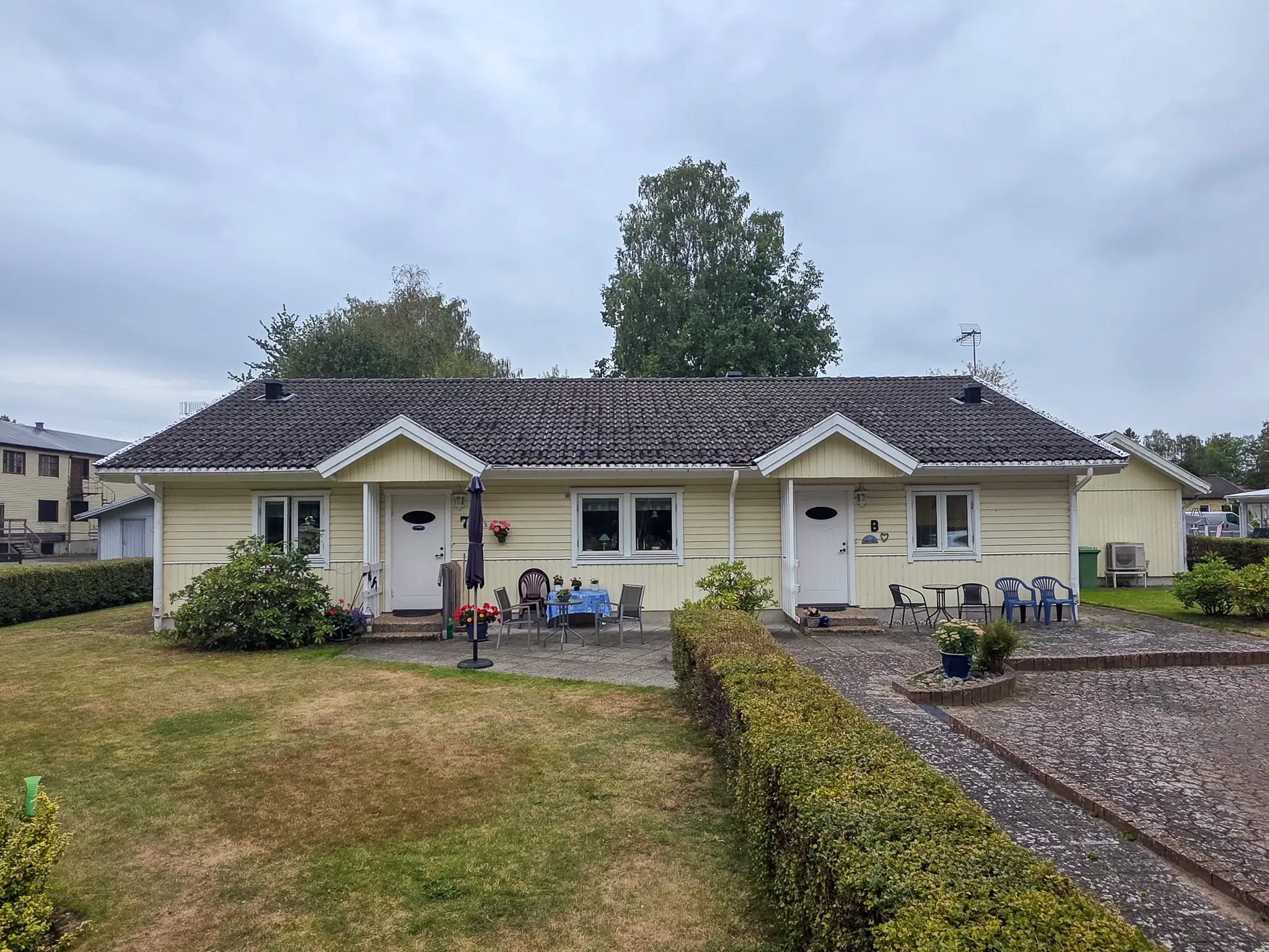 Takläggning Skövde FÖRE