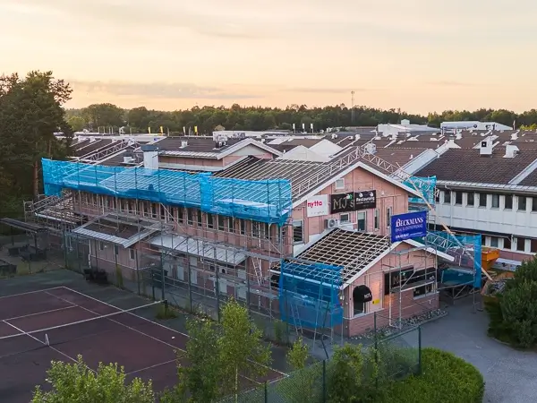Takläggning Täby Före